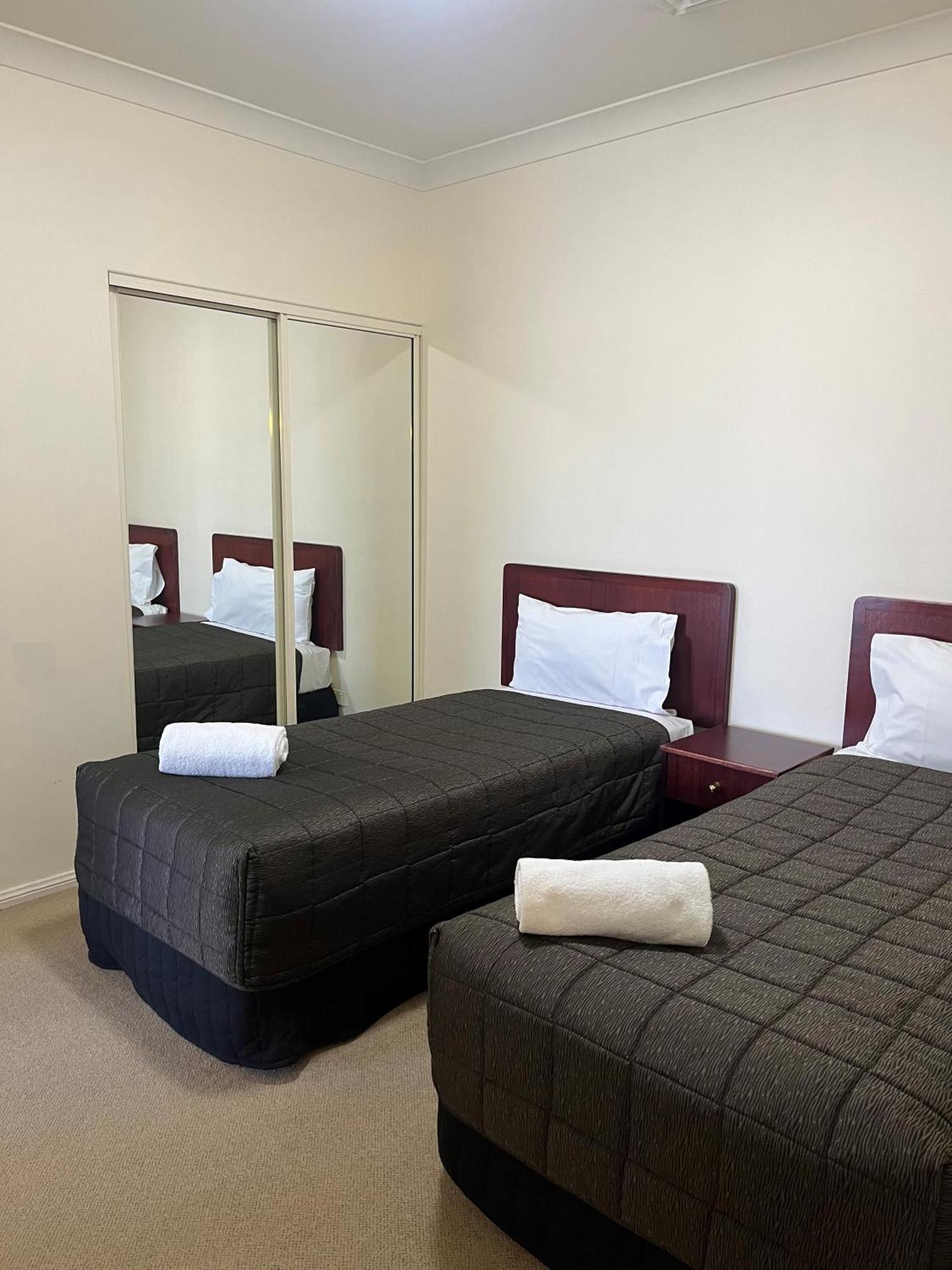 Turners Vineyard Motel Orange Exterior foto